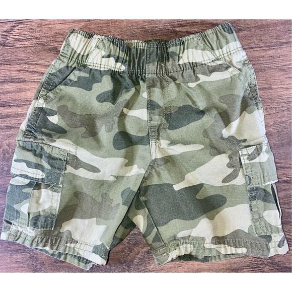 Children's Place Size 18-24 Months Camouflage Army Green Shorts - Picture 1 of 6